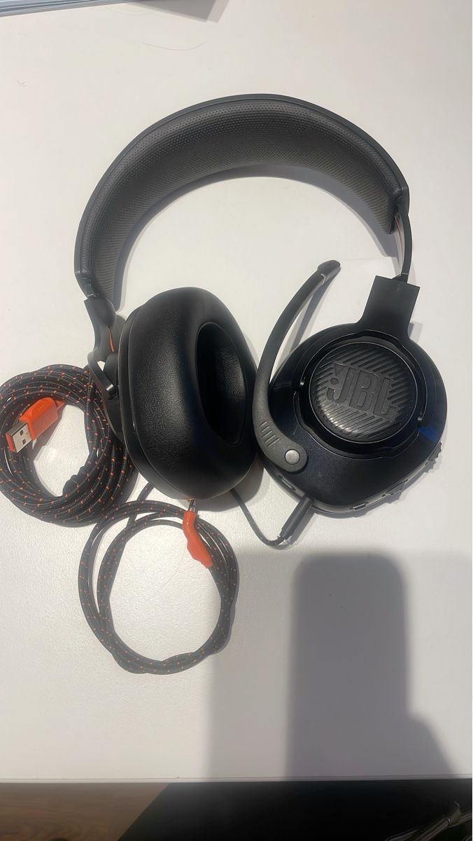 JBL Kopfhörer: JBL Quantum 100 Gaming Headset - Top Zustand, Schwarz – Gebraucht aus Niederwil AG von Gustav4