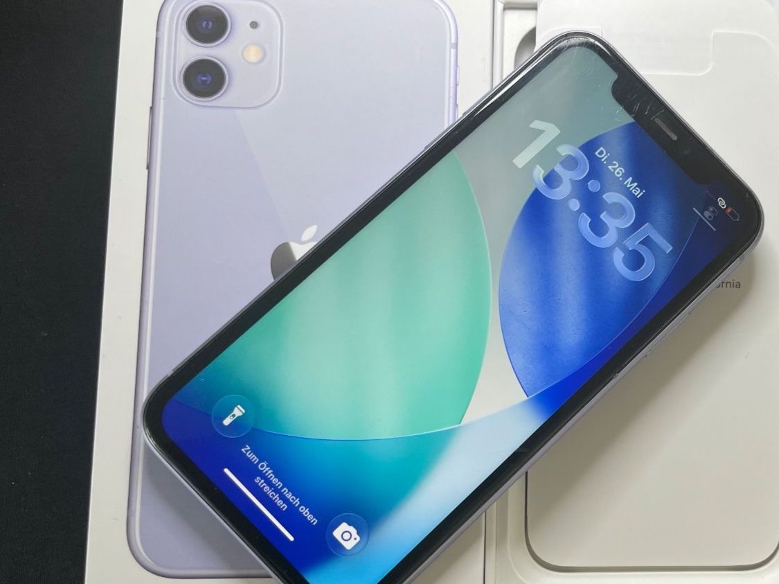 Apple Telefoni cellulari / Smartphones: iPhone 11 Purple 64GB mit OVP – Usato da Teufenthal AG venduto da MeYaTech