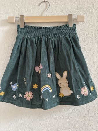 Jupe C&A fille vert lapin oiseau arc-en-ciel taille 7-9 ans
