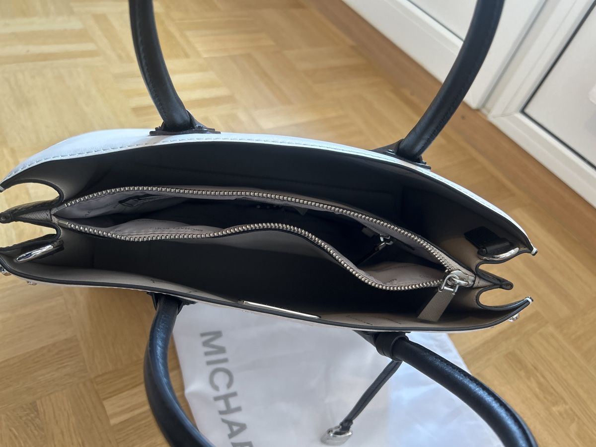 Michael Kors Sacs femmes: Sac Michael Kors blanc neuf – Neuf (Voir description) à Yverdon-les-Bains par Satim1 6