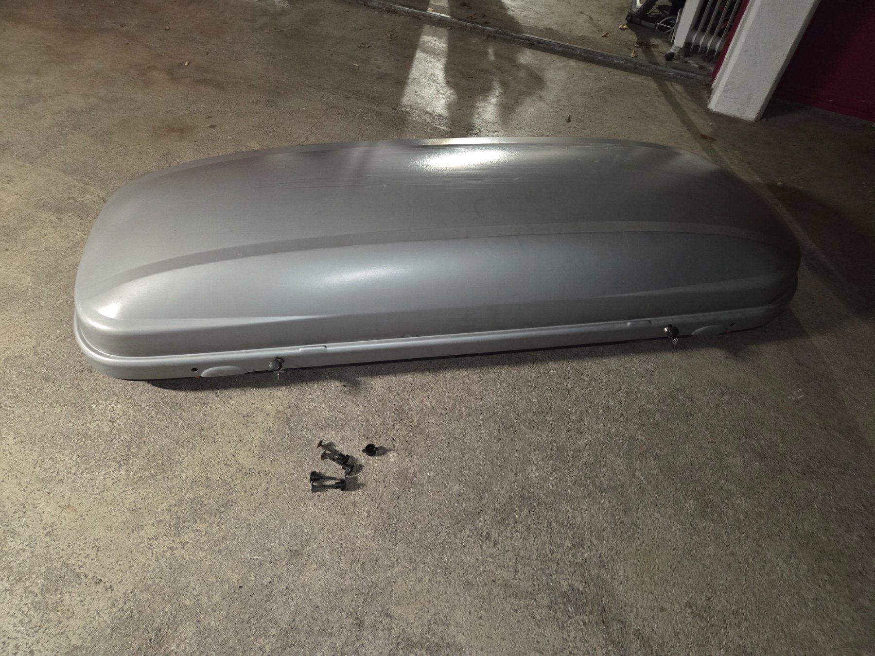 Coffres de toit: Dachbox in Silber, mit befestigen – D'occasion à Brugg AG par kim_mmf6 4