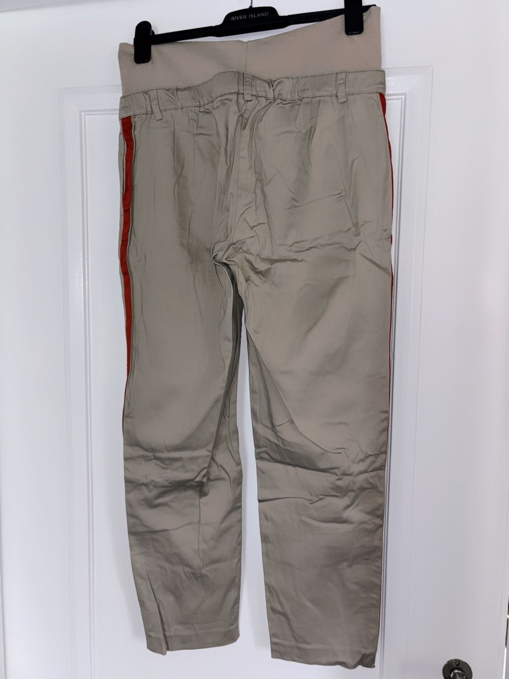 Lotti di vestiti: Kleiderpaket Umstandshosen Gr. 38 – Usato da  venduto da  5