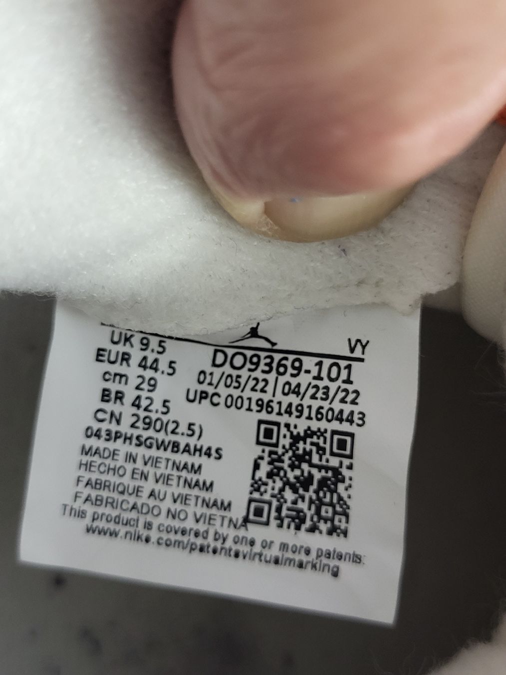 Nike Scarpe da uomo: Nike Air Jordan Grösse 44.5 – Usato da Goldach venduto da Fuchour 6