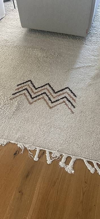 Teppiche: Teppich hell 3.50x4.50m abzugeben – Gebraucht aus Dornach von Catweazle7 1