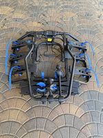 Porta biciclette per gancio di traino