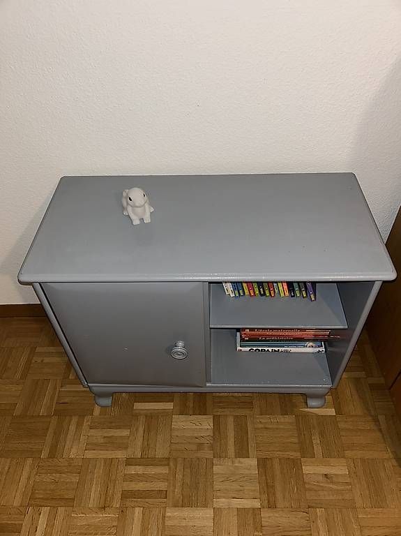 Cassettiere: Jolie commode/ bibliothèque vintage grise  – Usato da Versoix venduto da Videdressing_Lo 2