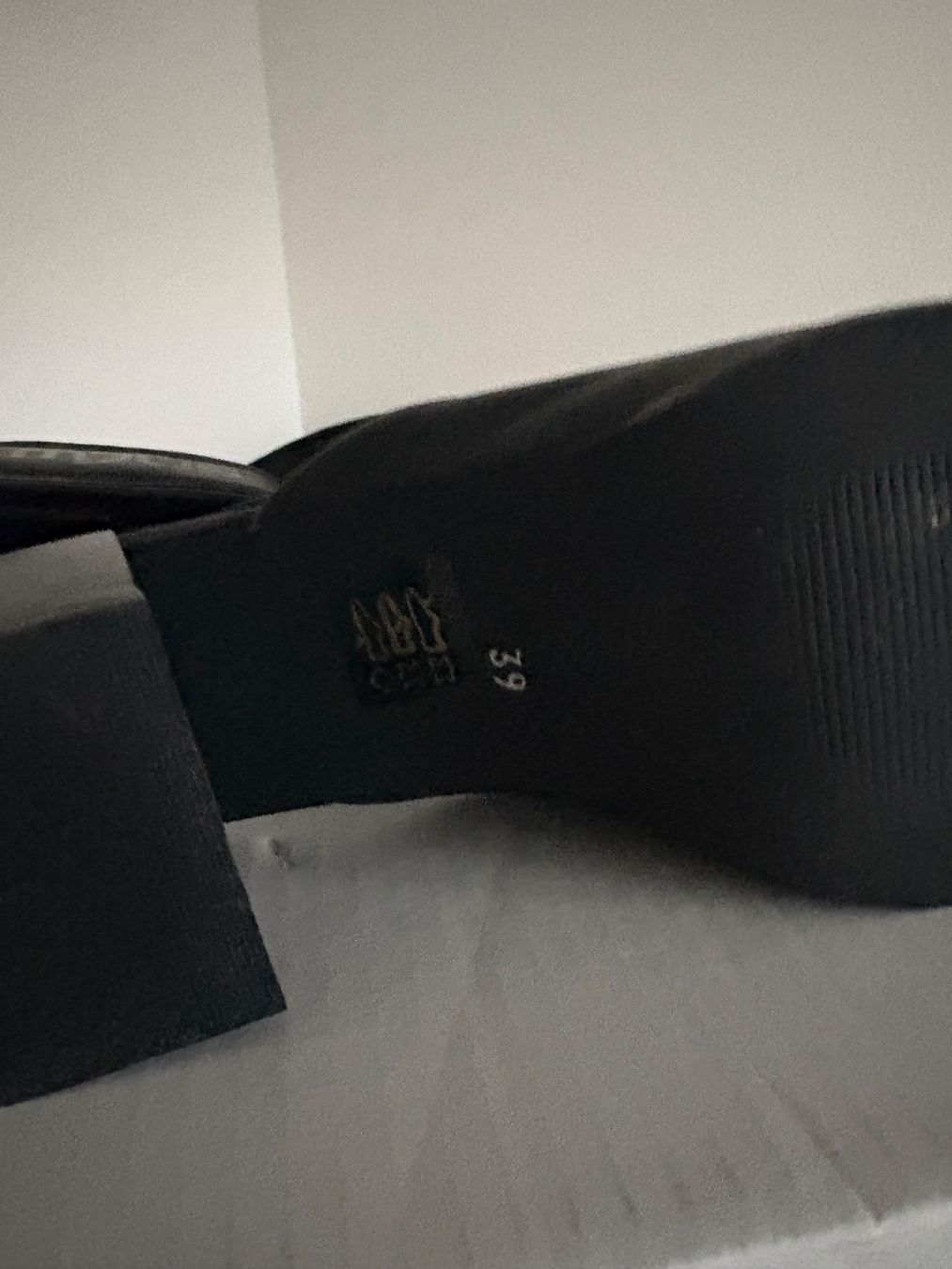 Mjus Damenschuhe: MJUS Leder Pantoletten gr39 Neuwertig – Neu (gemäss Beschreibung) aus Niederbipp von fashionfuchs 8