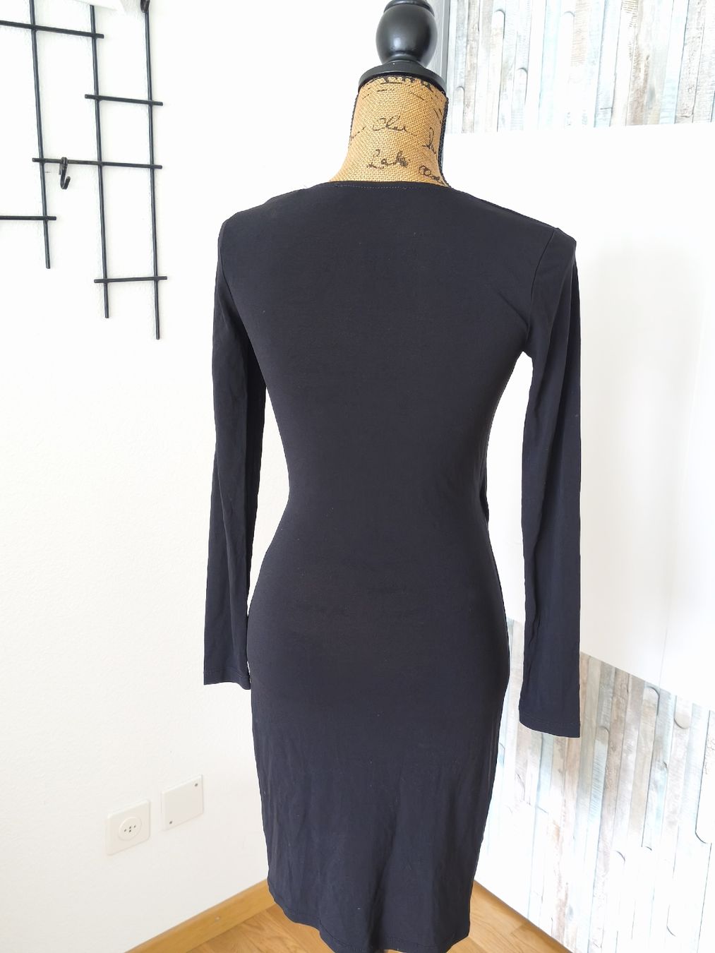 Guess Vestiti: Marciano Guess Kleid, schwarz, Gr. M, – Nuovo (secondo la descrizione) da KRIENS venduto da Franzy_Blond10 2