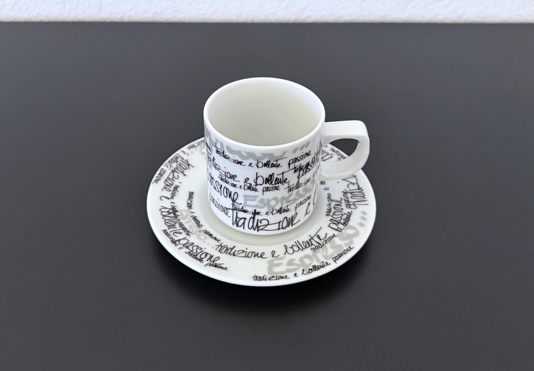 Pfister Tazze: Espressotasse Möbel Pfister 2001 – Usato da Birr venduto da Jamonline