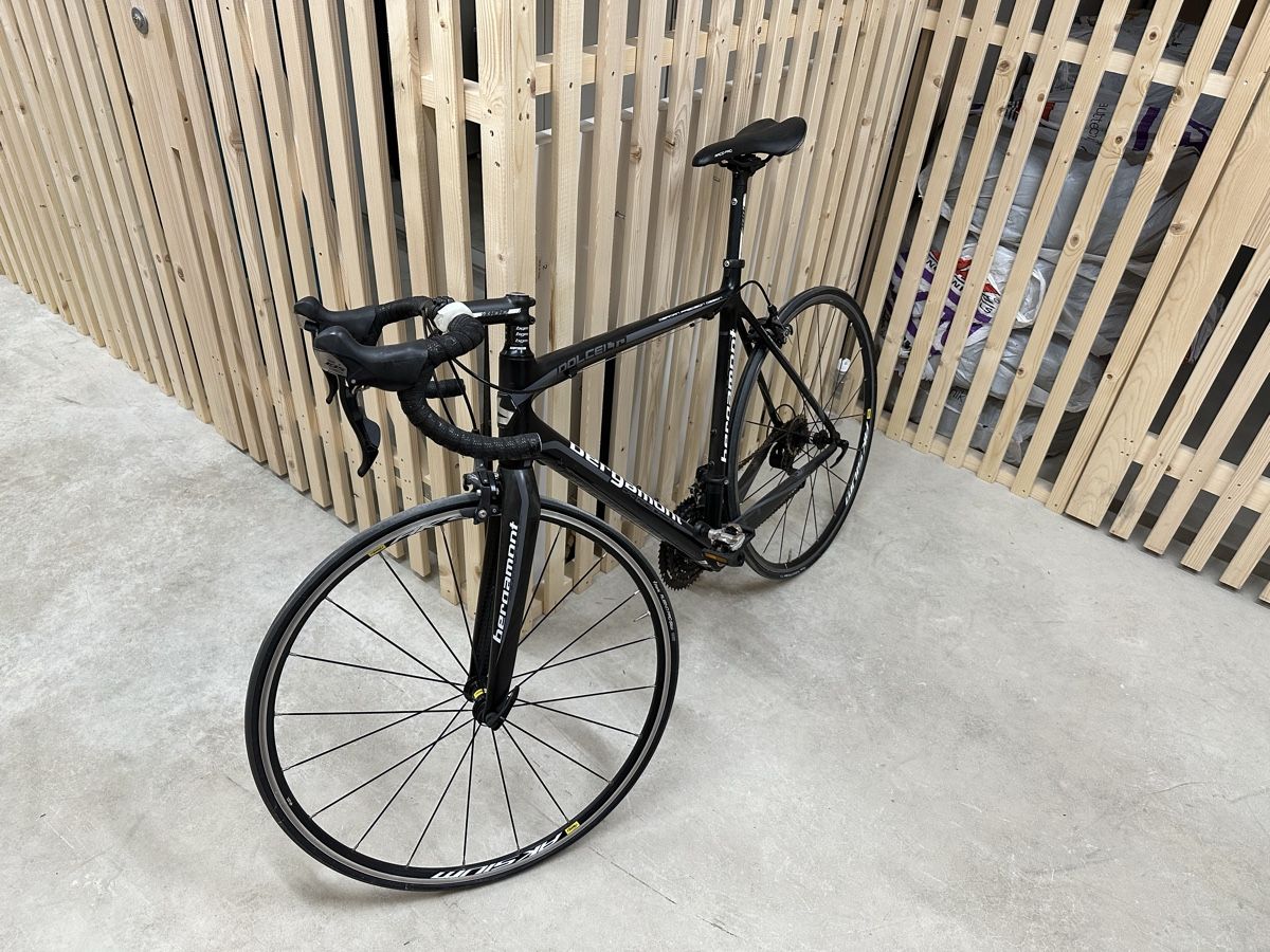 Bergamont Velos: Bergamont Dolce Carbon Rennrad – Gebraucht aus Jegenstorf von kawaz300 1