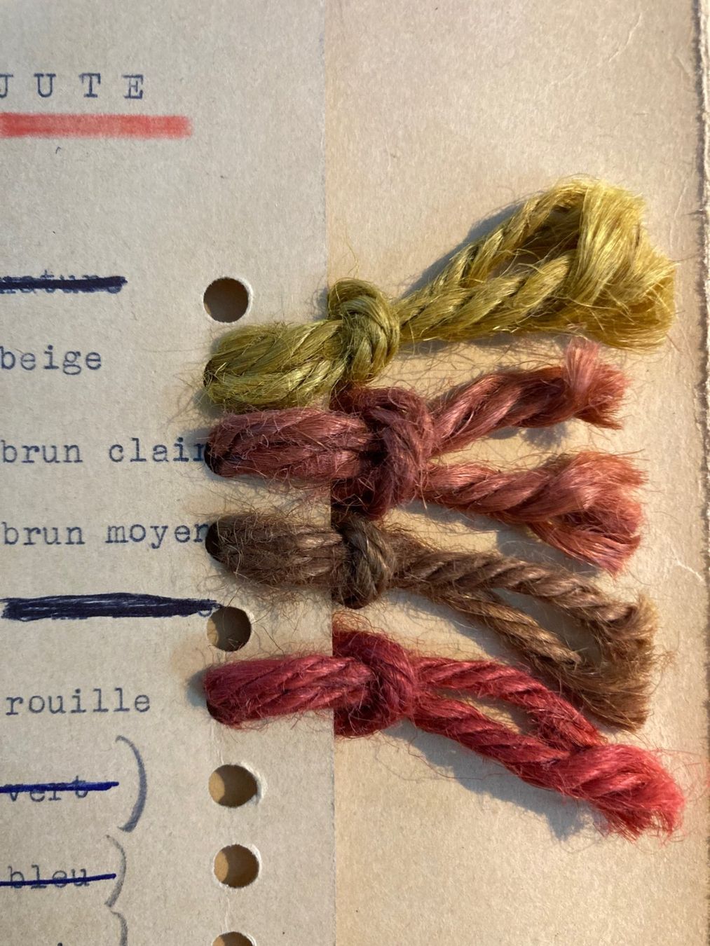 Lana: Handarbeitsgarn Jute gefärbt – Nuovo e nell'imballaggio originale da Rifferswil venduto da IMRUTSCH