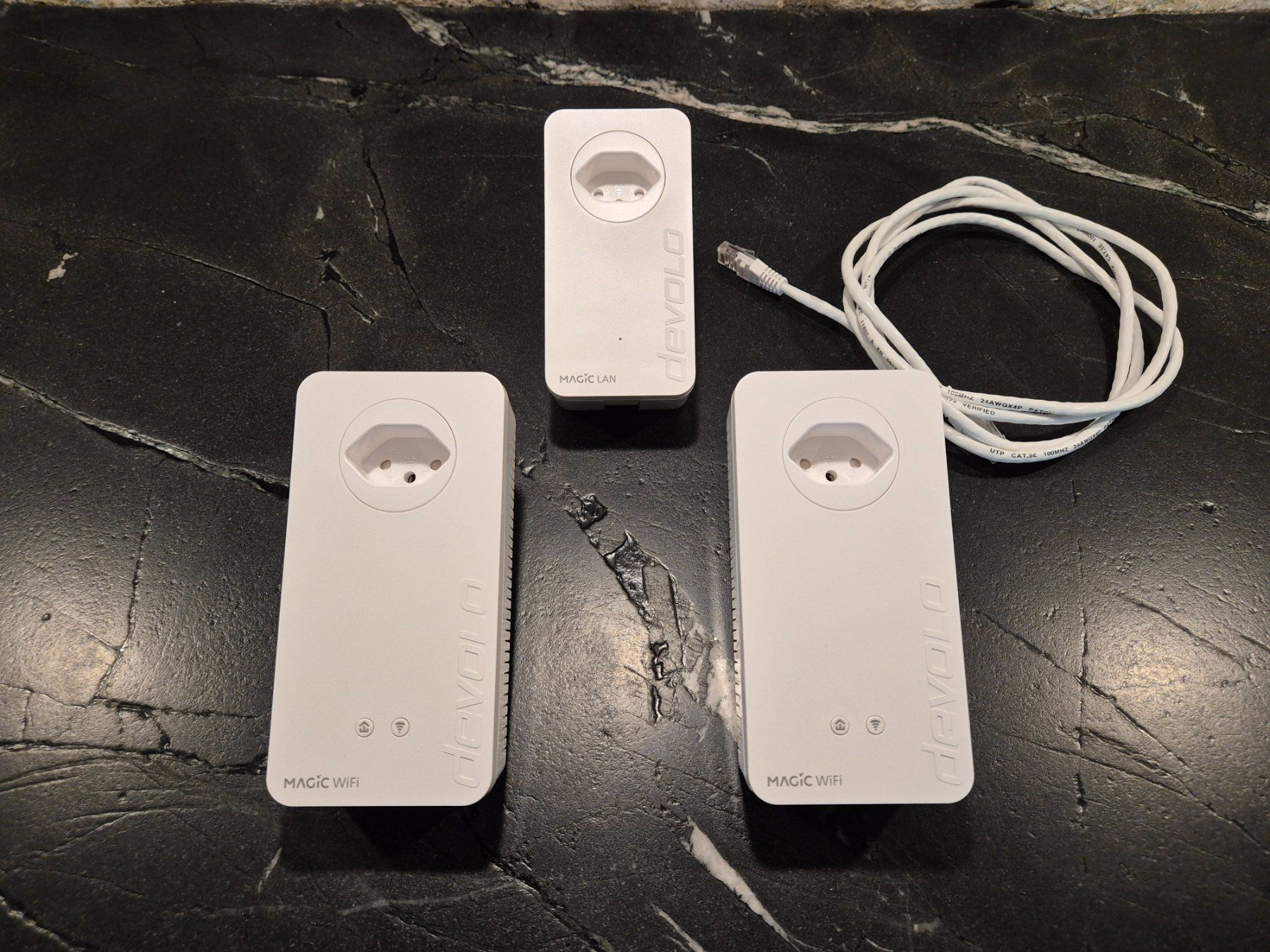 Devolo Unità & Adattatore: Devolo Magic 2 WiFi next Multiroom Kit – Usato da Stadel (Winterthur) venduto da Chili09