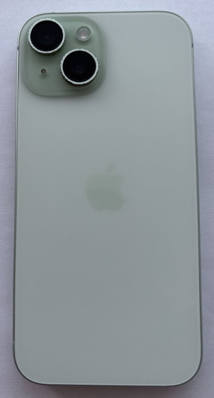 Apple Telefoni cellulari / Smartphones: iPhone 15 - 256 Go – Usato da Fribourg venduto da Alextrain 2