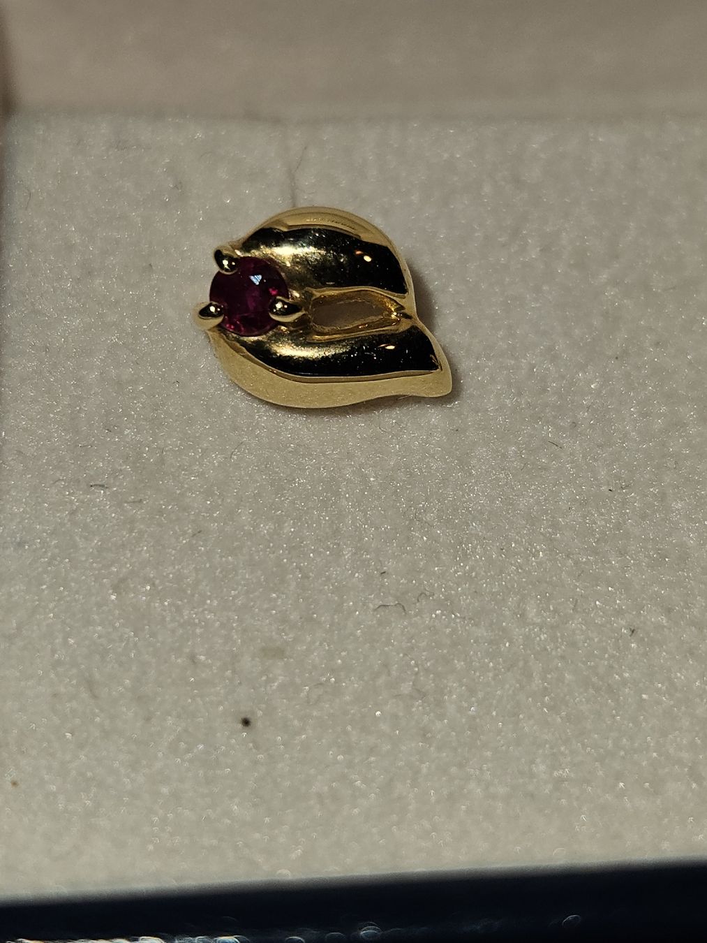 Bucherer Orecchini pendenti & Orecchini a lobo: Gold Ohrenklips – Usato da Kriens venduto da gra_fhn7 9