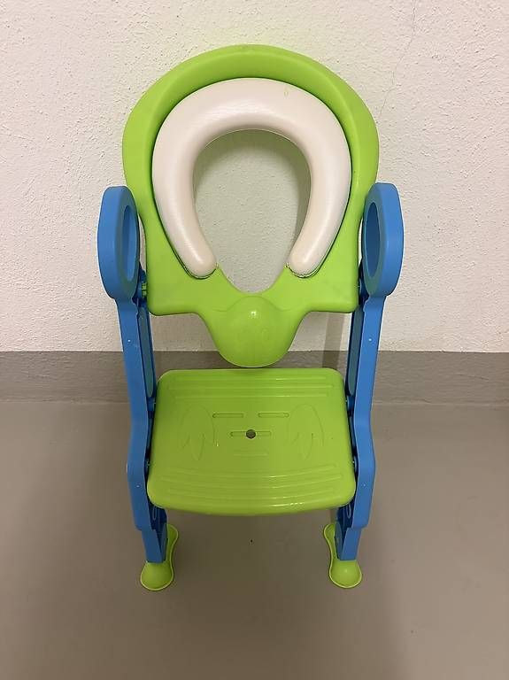 WC: Kinder-WC – Gebraucht aus Küsnacht ZH von sis_v7qk
