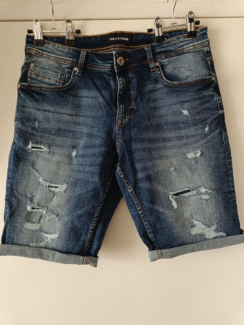 Jeans: 5 Neue Jeansshorts Grösse L oder W33 – Nuovo (secondo la descrizione) da Dietikon venduto da Sunriseplace1010 1