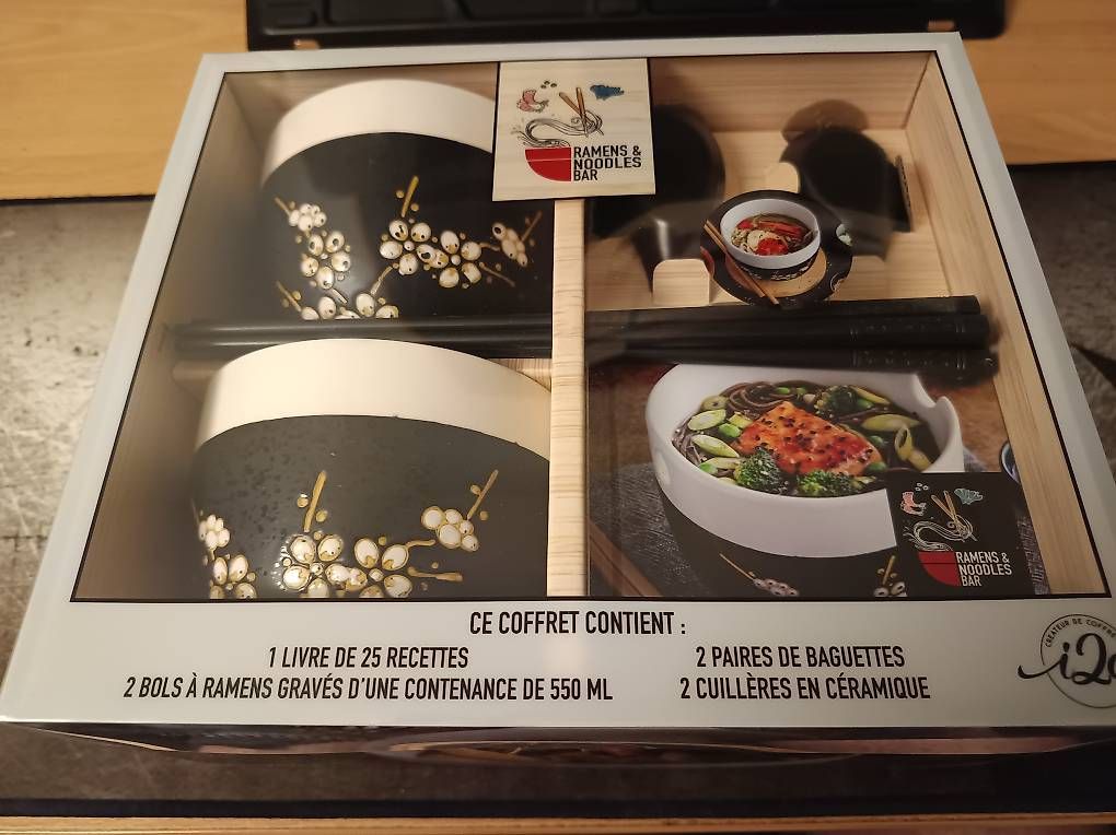 Set di piatti: Coffret Ramens & Noodles Bar – Nuovo e nell'imballaggio originale da Genève venduto da Maxou84