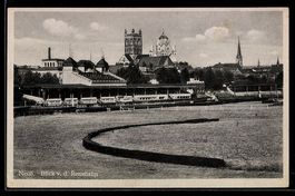 AK Neuss, Blick von der Rennbahn