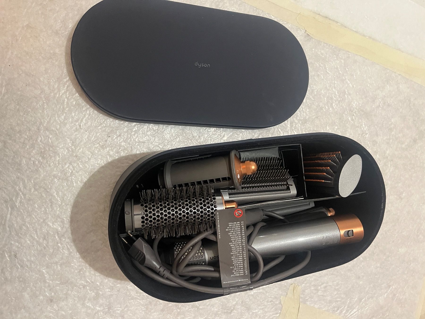 Dyson Lockenstäbe & Haarglätter: Dyson Airwrap Complete – Gebraucht aus Dübendorf von californiaree 2