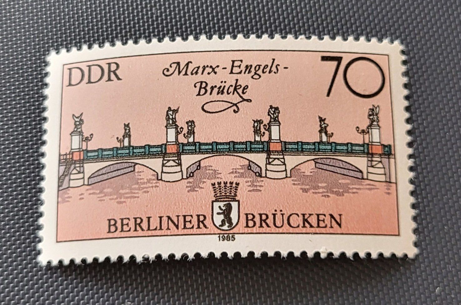 Tutti i francobolli: DDR 1985 briefmarke – Usato da St Gallen venduto da Stampsalshobby