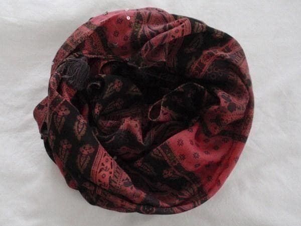 Foulard & Sciarpe: INDISCHER SCHAL - FABRIKNEU - LETZTES STÜCK – Nuovo (secondo la descrizione) da Honau venduto da sainj 2