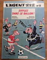L'agent 212 N 11 E.O. (T.B.E.) Sifflez dans le ballon !