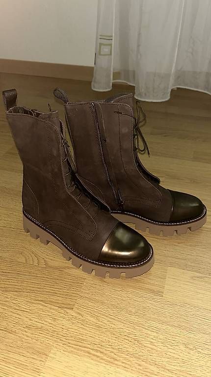 Scarpe da donna: Damenstiefel – Usato da Grafstal venduto da noa_gcm6