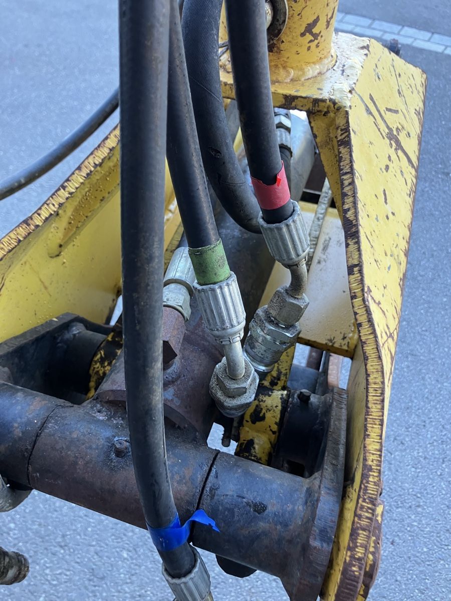 Pinze: Rückezange an Traktor  – Difettoso da Uerkheim venduto da Dealer-4813 3