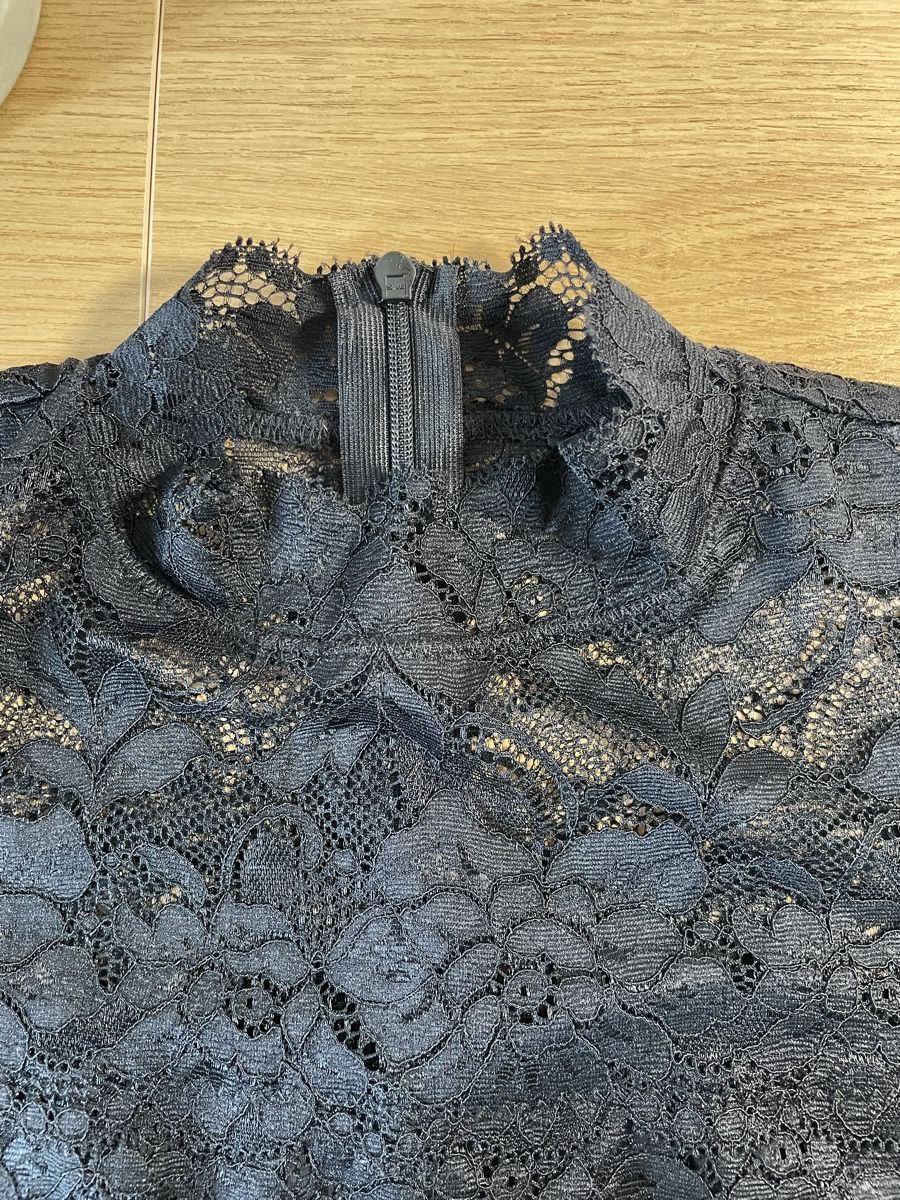Guess Top: GUESS sexy top size XS – Nuovo (secondo la descrizione) da La Chaux-de-Fonds venduto da lan_n55s 2