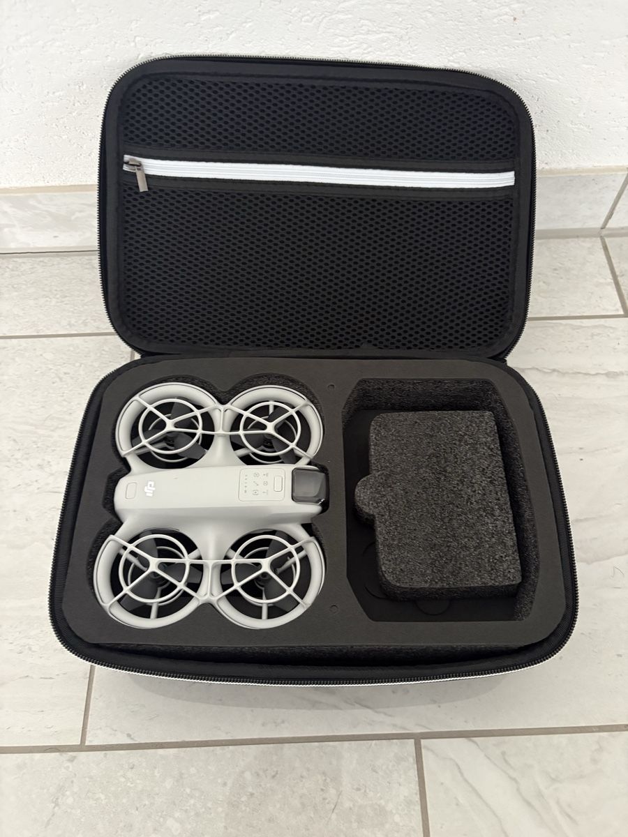 DJI RC Modellbau: DJI Neo - Mini drone + étui – Gebraucht aus Bussigny von has_w66y