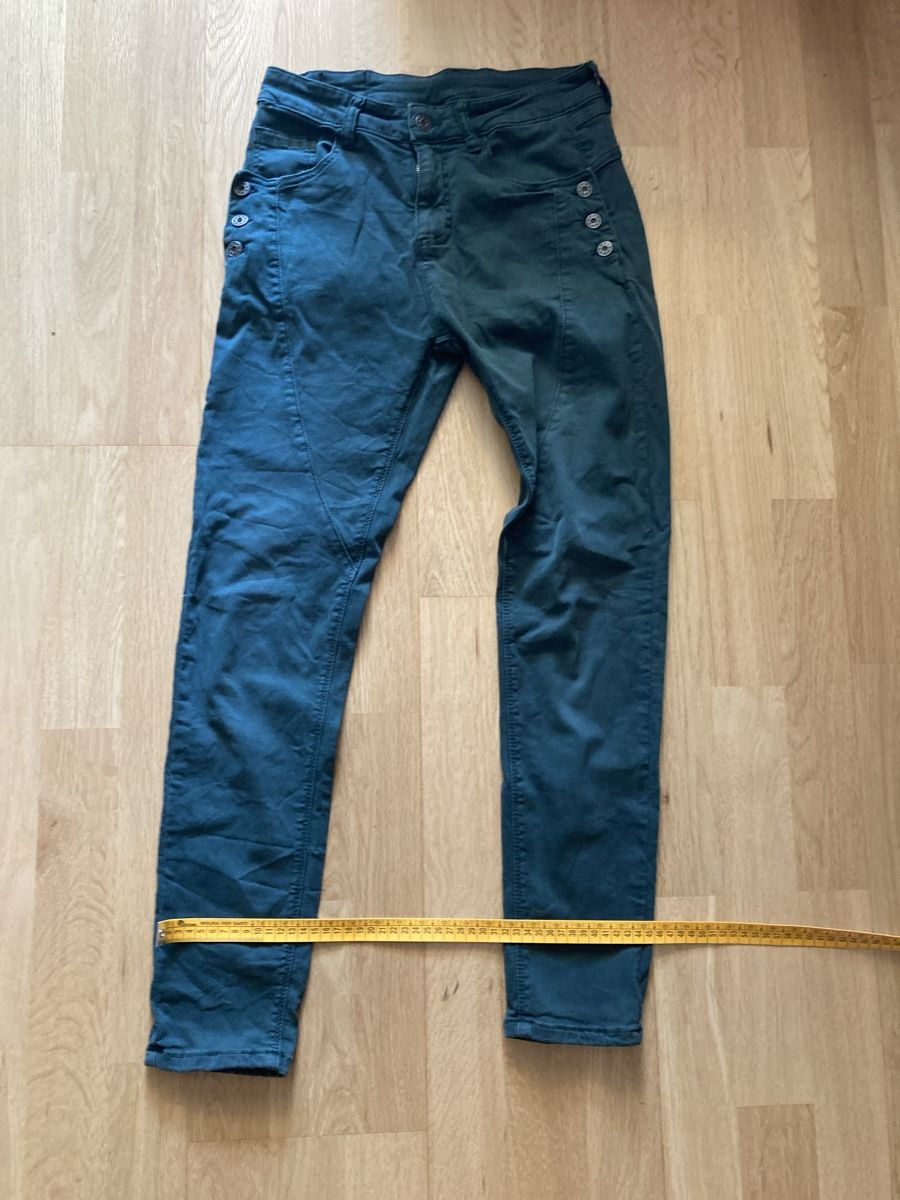 Pantaloni: Damenhosen – Usato da Bern venduto da NAJAW85 1