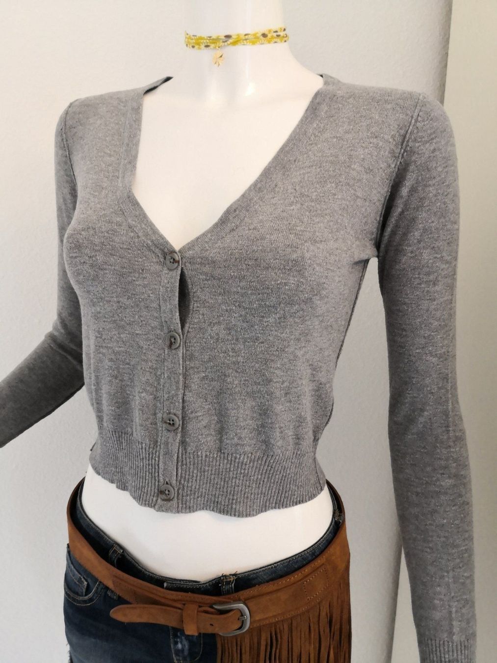 Mango Giacche: 🤩MANGO STRICK-JACKE GRAU KURZ NEU – Nuovo (secondo la descrizione) da Olten venduto da Naja-Twins-Twins 1