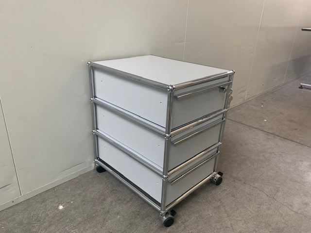 Tischset: USM Haller Arbeitsplatz/Lieferung gratis – Gebraucht aus St. Gallen von MSMoebelhandel 1