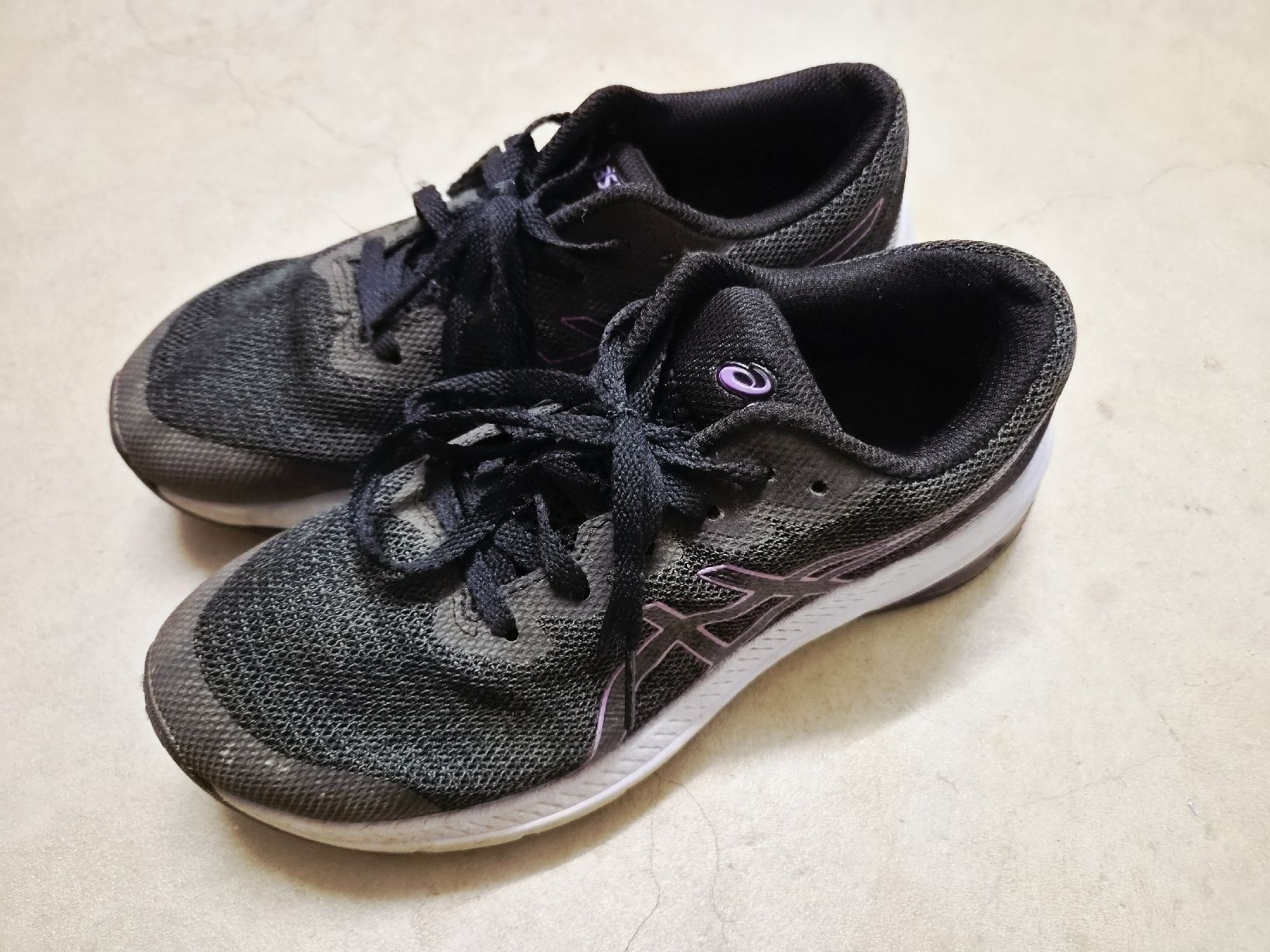 Scarpe da uomo: Asics Turnschuhe  – Usato da Veltheim AG venduto da charly0815