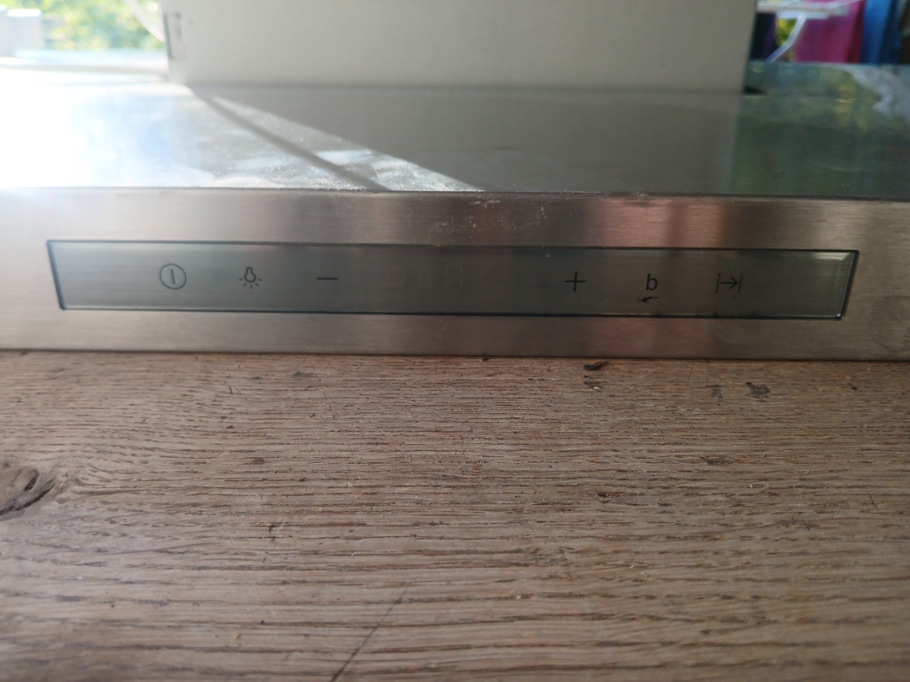 Hottes de ventilation: Dampfabzug BSH Hausgeräte – D'occasion à Schöftland par ValtraBM100 2