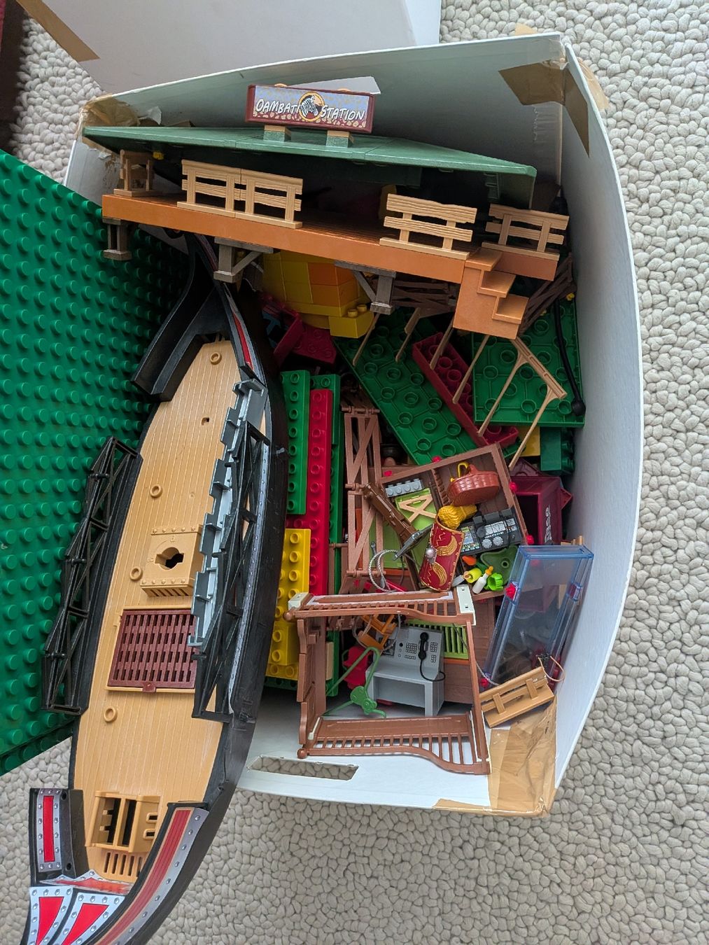 Playmobil Giocattoli: 18kg Playmobil diverse Sets – Usato da Küttigen venduto da Marchaba 2