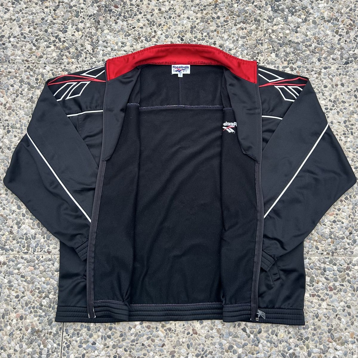Reebok Jacken: Vintage Reebok Track Jacket  – Gebraucht aus brent von fukusapes 2
