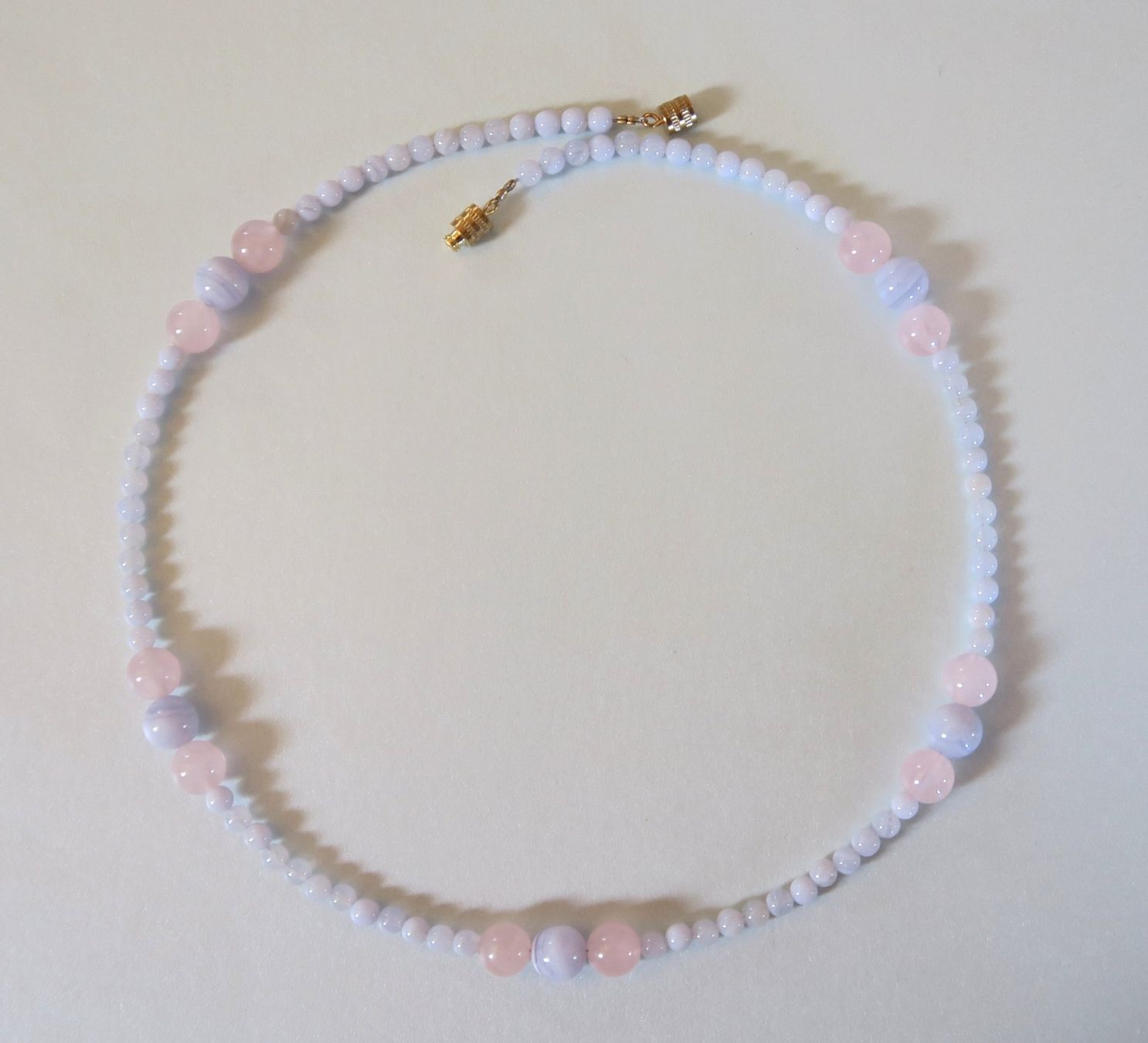 Catenine: Chalcedon/Rosenquarz Perlenkette – Usato da Brittnau venduto da marlenestone 3