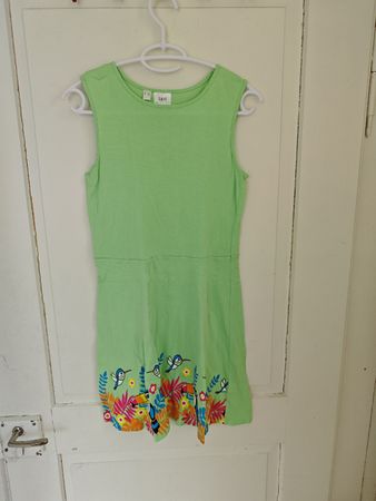 Kleid Gr 146/152