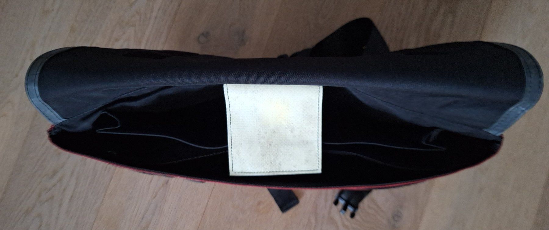 Freitag Borse: FREITAG Tasche – Usato da Nussbaumen AG venduto da Hilai 6