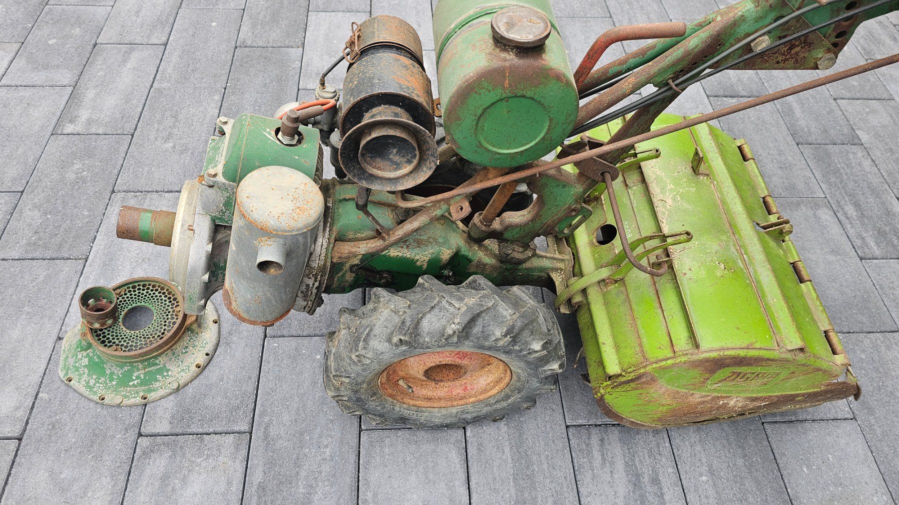 Agria Alle Maschinen: Agria 2600 RL – Defekt aus Widnau von We9aro