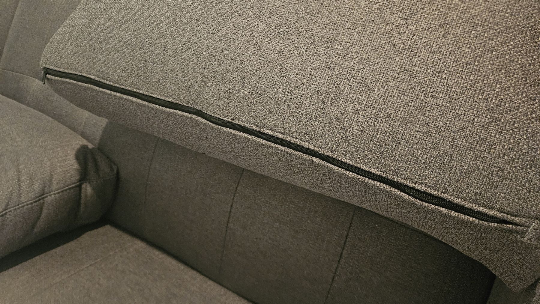 Sofas: Sofa/Ecksofa neuwertig – Gebraucht aus Aarau von OnlyGoodStuff 4