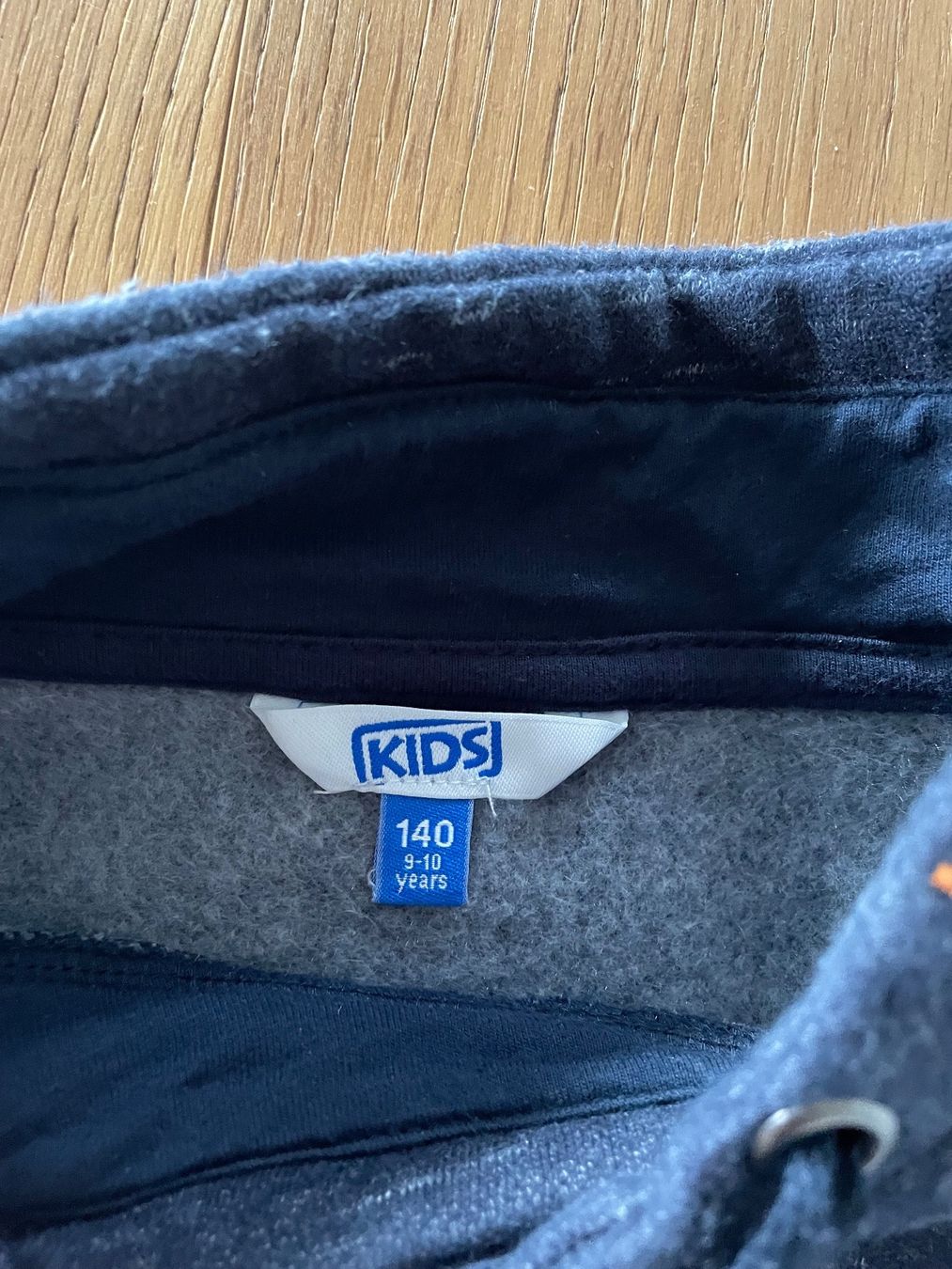Maglioni & Felpe: KIDS Pullover/ Hoody Gr.140 Jungen – Usato da Sarnen venduto da Pinoccio6 4