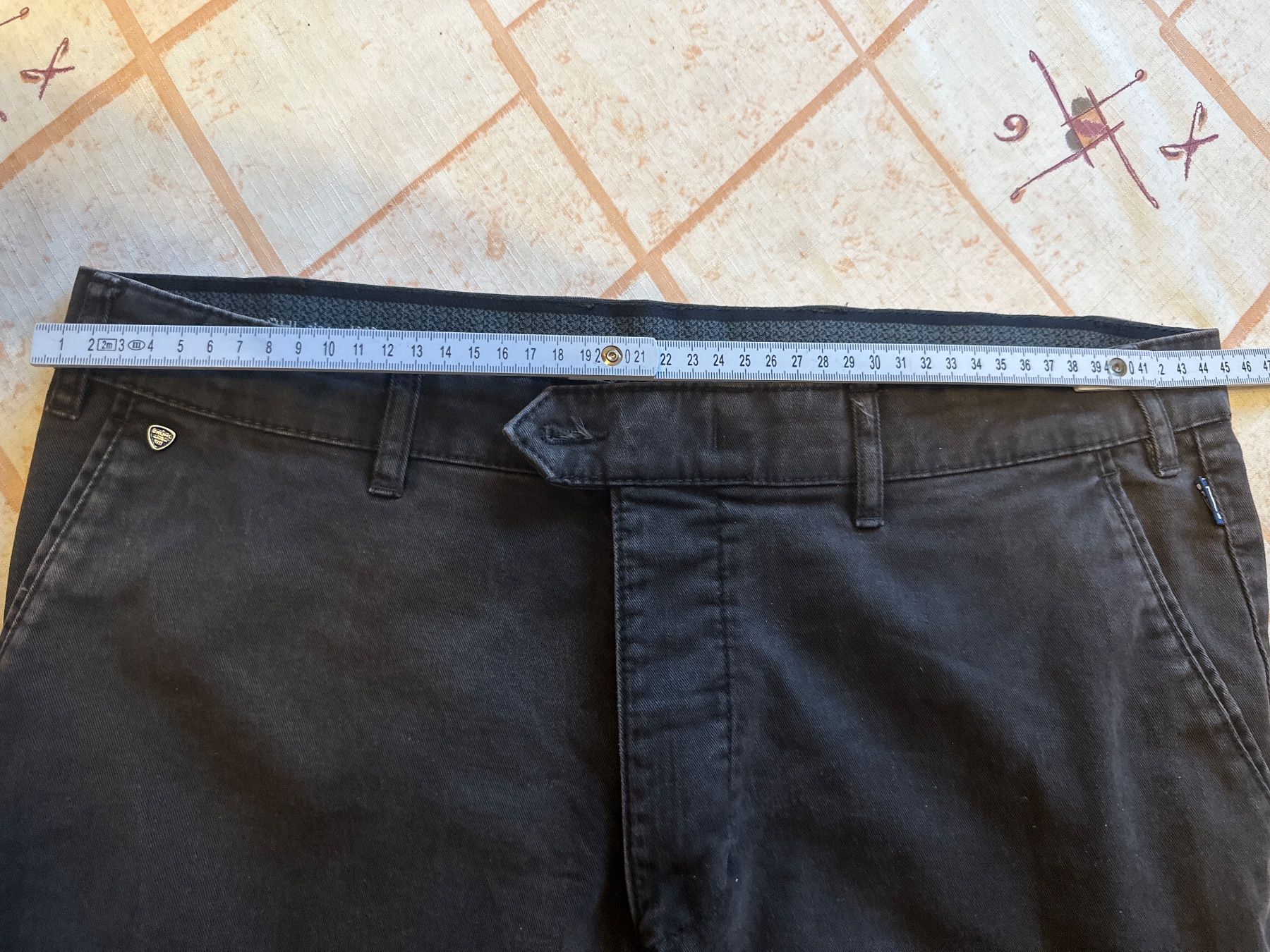 Brühl Hosen: Hose – Gebraucht aus Schaffhausen von D-MAC 1