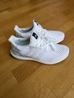 Weisse Adidas ULTRABOOST DNA SHOES | Grösse 40