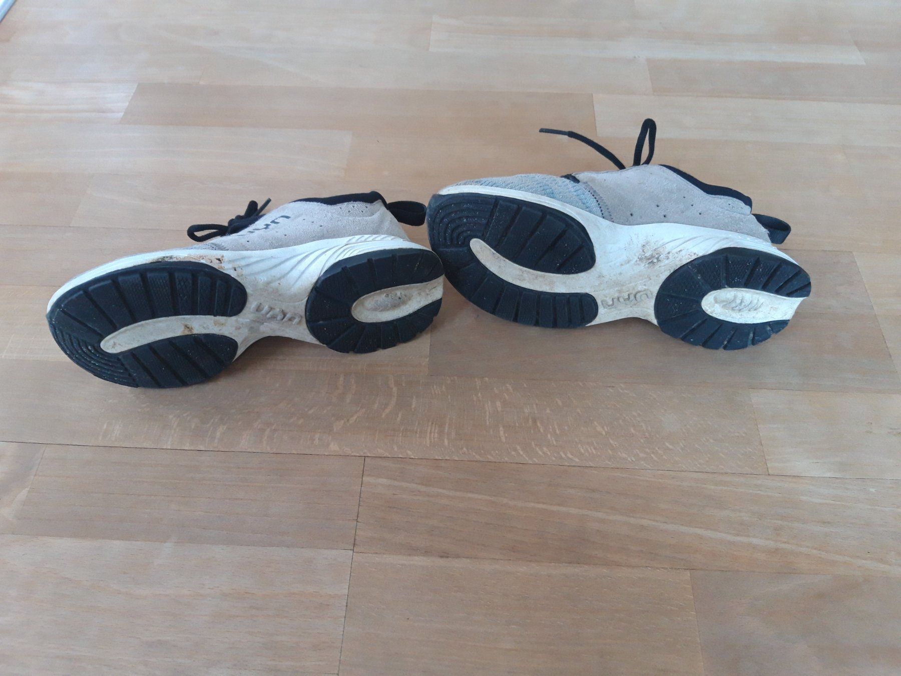 Damenschuhe: Uyn Turnschuh Schuh Classy Sportlich Grösse 35 – Gebraucht aus Feuerthalen von tanatha_st 4