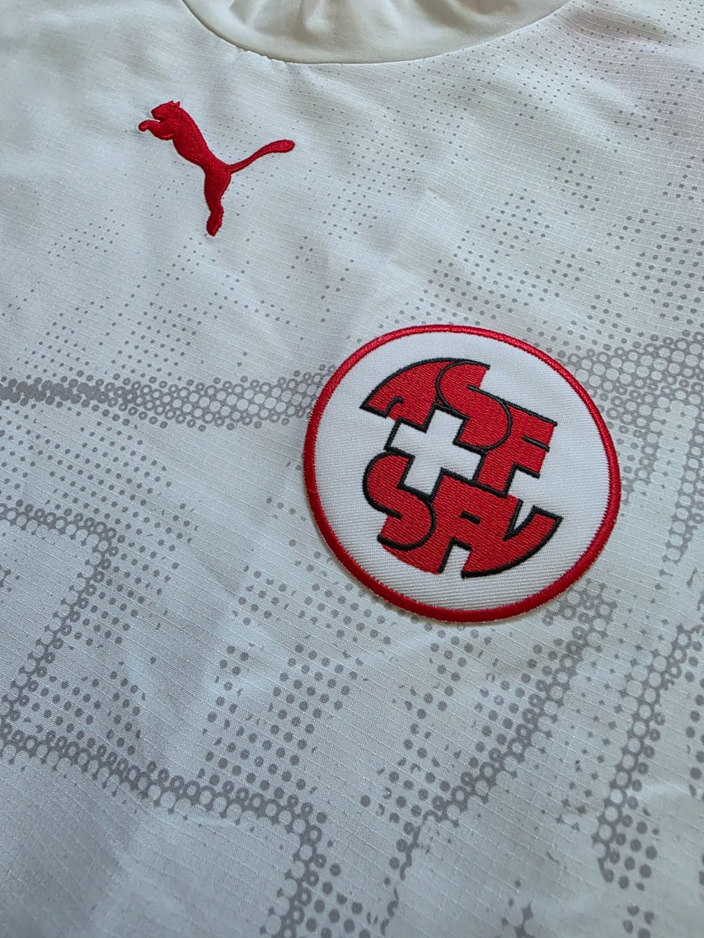 Puma Canottiere & Pantaloni: SCHWEIZ NATI 2006 TRIKOT L – Usato da Lüchingen venduto da Jersey_Time 3
