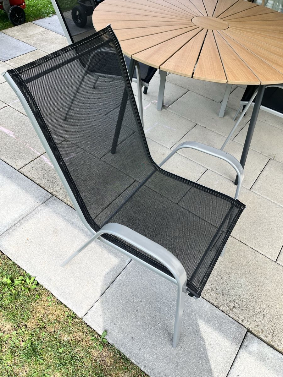 Set de table et chaises: Gartentisch inkl Stühle – D'occasion à Uetikon am See par Kfuture 1