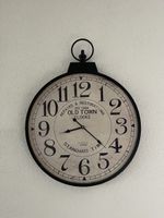 Alte Wanduhr Old Town Clocks im Vintage-Stil, Deko!