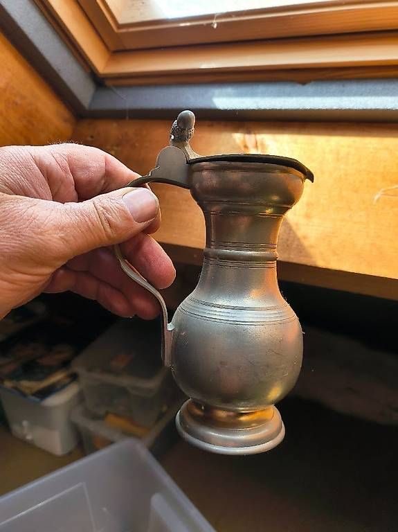 Caraffe: Channe en étain – Usato da Saubraz venduto da Jogo68 1